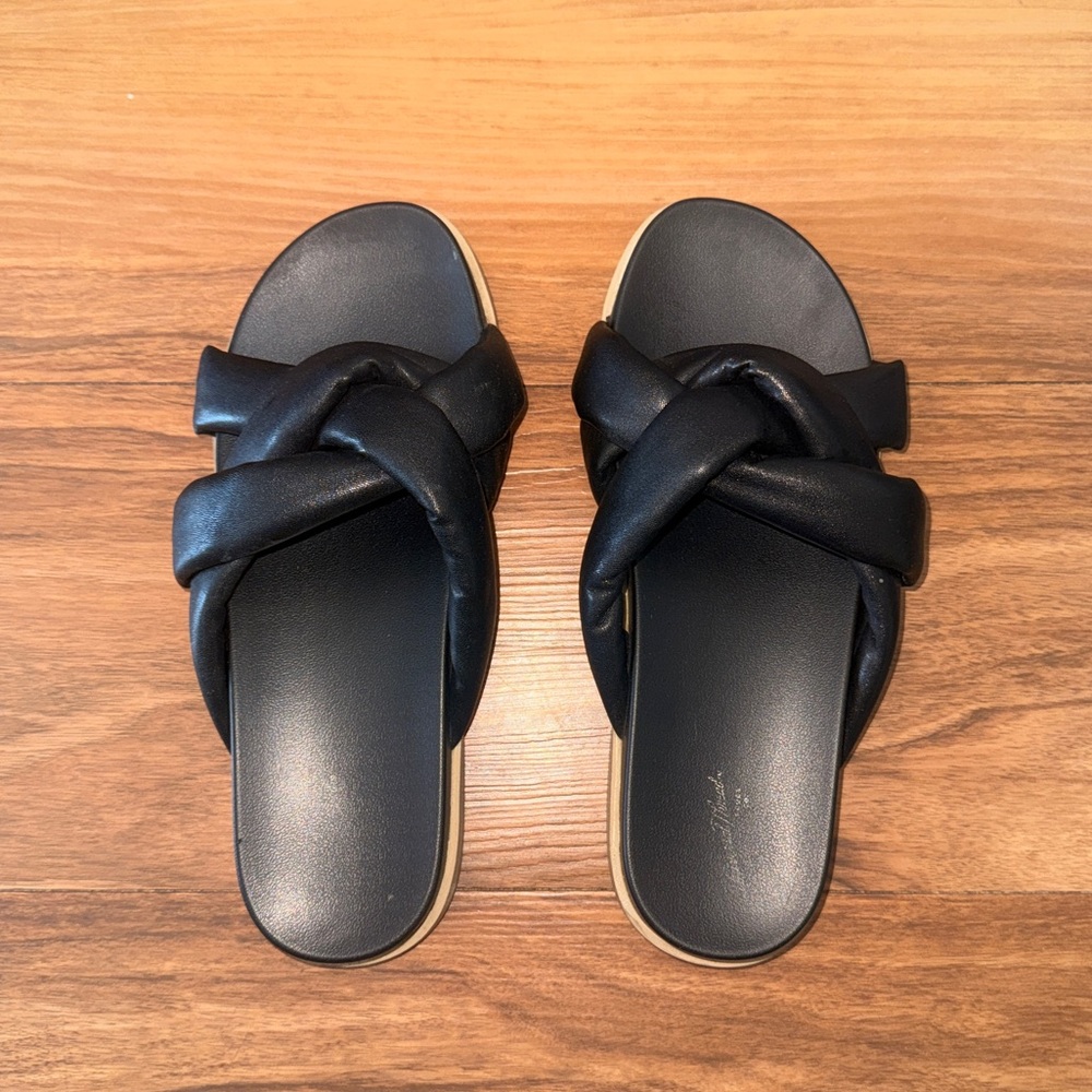 Target Universal Thread Women's Cosette Padded Black Slide Sandals Size 7.5